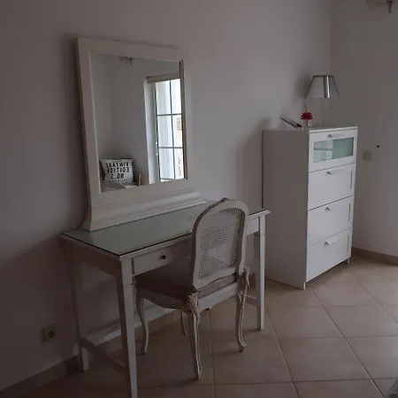 فيلة Santos In Quinta Do