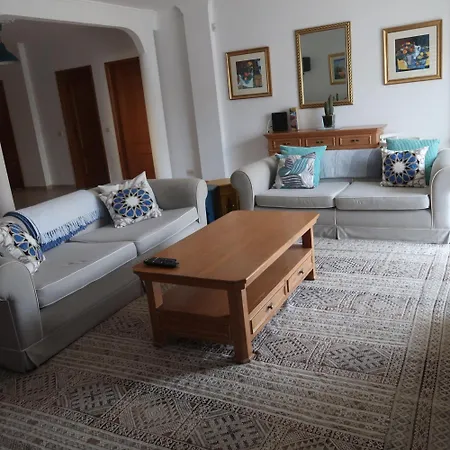 فيلة Santos In Quinta Do