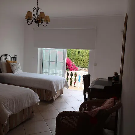 Santos In Quinta Do