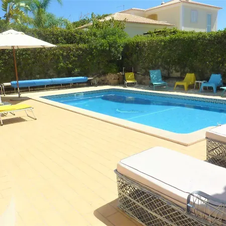 Santos In Quinta Do 퀸타도라고