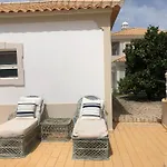 Вилла Santos In Quinta Do Кинта-до-Лаго