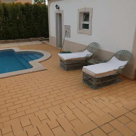 Santos In Quinta Do Villa *