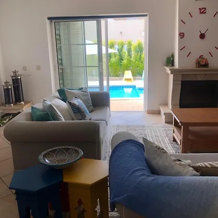 Santos In Quinta Do Villa