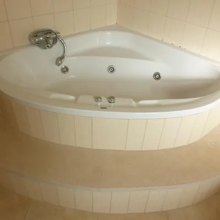 Santos In Quinta Do *