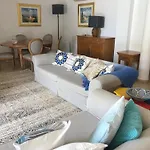 Santos In Quinta Do * 金塔湖